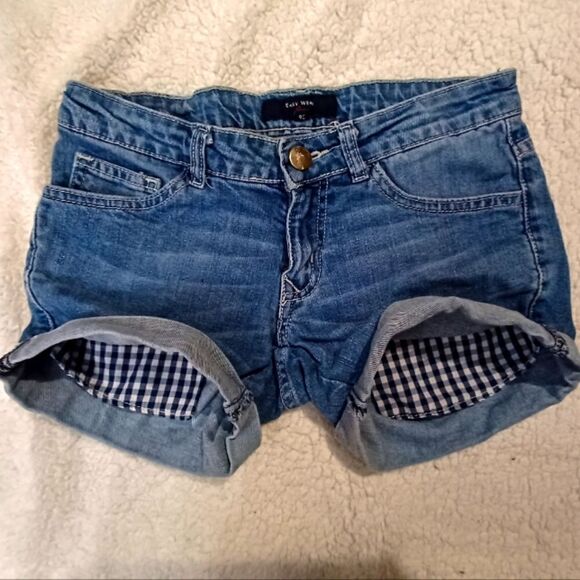 Easy Wear Jean shorts with plaid pockets - Picture 2 of 7